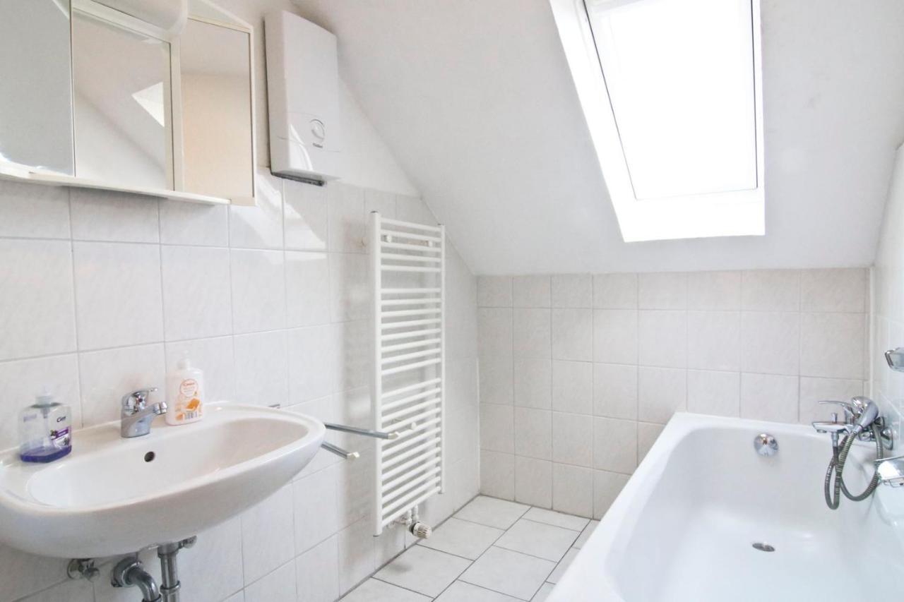 Apartmondo Ferienwohnungen Remscheid Buitenkant foto
